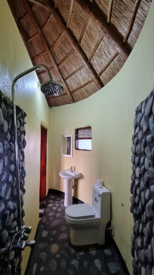 Lake Nyamirima Cottages Fort Portal Экстерьер фото