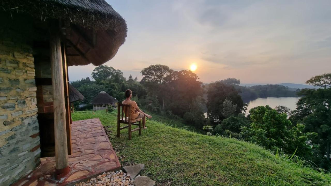 Lake Nyamirima Cottages Fort Portal Экстерьер фото